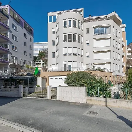 Apartament And Excelsior *