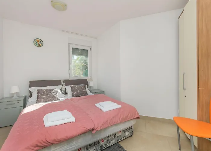 아파트 And Excelsior 스플리트