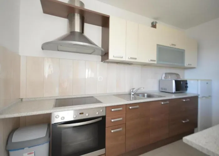 And Excelsior * 스플리트