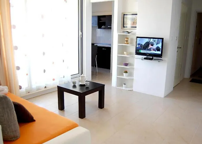 And Excelsior 아파트