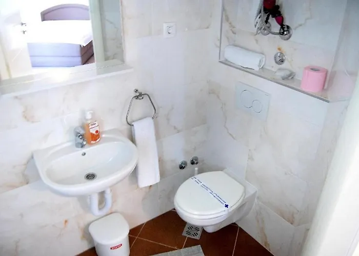 And Excelsior 스플리트